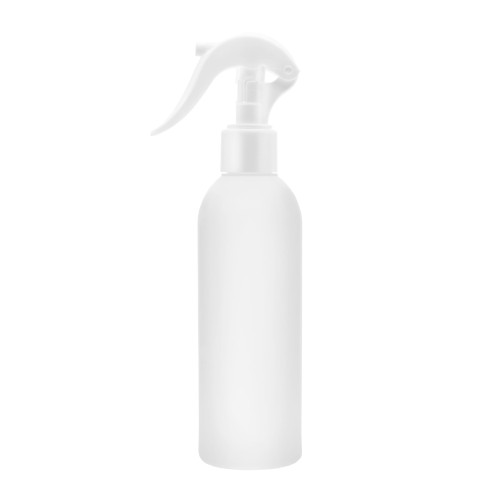 Biała butelka 250 ml HDPE, w zestawie z białym mini triggerem, precyzyjne rozpylanie, wielokrotne napełnianie, płyny do szyb, dezynfekcja powierzchni, preparaty do wnętrza aut, zraszanie roślin, preparaty fryzjerskie, 250 ml HDPE + TR WH 24/410.