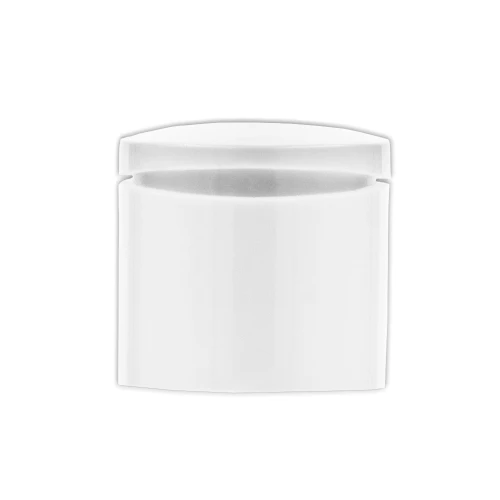 Białe zamknięcie typu flip-top 24/410 do butelek kosmetycznych i opakowań HDPE. Otwór 2,5 mm umożliwia wygodne dozowanie produktu. Flip-top do opakowań dla kosmetyków, szamponów, odżywek i produktów pielęgnacyjnych.