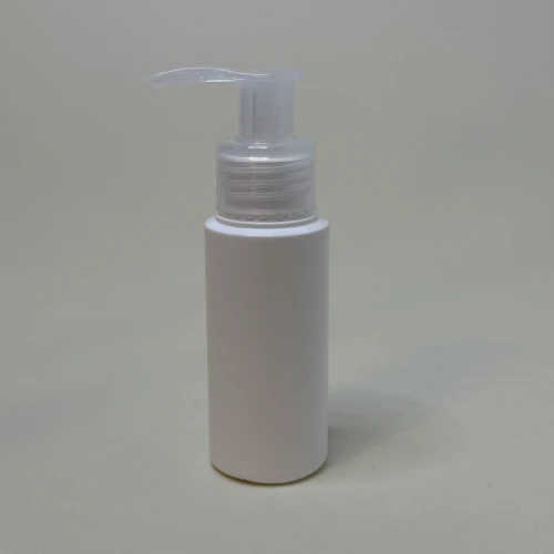 Biała butelka 50 ml HDPE, w zestawie z bezbarwną/ transparentną pompką, wielkorotnego użytku, do kremów, balsamów, kosmetyków profesjonalnych, żeli do rąk, ciała, próbki, testery, 50HDPECR24410WH + PONC24410.