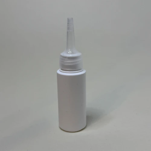 Biała butelka 50 ml HDPE cylindryczna w zestawie z bezbarwnym/transparentym aplikatorem, uniwersalne opakowanie, próbki kosmetyczne, preparaty laboratoryjne, podróżne opakowania na płyny, kosmetyki, 50HDPECR24410WH+APLMNC24410.